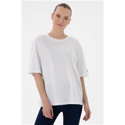 Kadın Beyaz Oversize Bisiklet Yaka Tişört