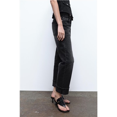 TRF SLIM-FIT FOLDED-FIT LOW-RISE JEANS