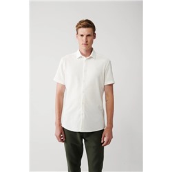 Avva Erkek Beyaz Kolay Ütülenebilir Klasik Yaka Örme Likralı Pamuklu Slim Fit Dar Kesim Kısa Kollu Gömlek E002051