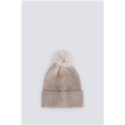 Gorro punto pompón