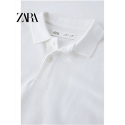 ZARA  😍 официальный сайт⚡️ ежегодно перед началом учебного года набирала эти футболки поло, как альтернативу рубашкам ( когда магазины 👕 у нас были открыты)     ✅Цвет: на фото     ✅Материал: хлопок