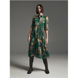 Gemustertes kleid