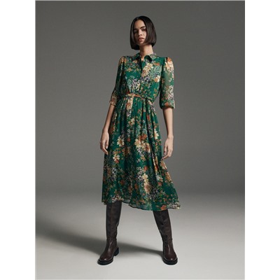 Gemustertes kleid