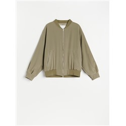 Bomberjacke mit Stickereidetail