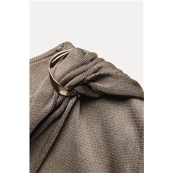 KNIT TOP WITH GOLDEN APPLIQUÉ