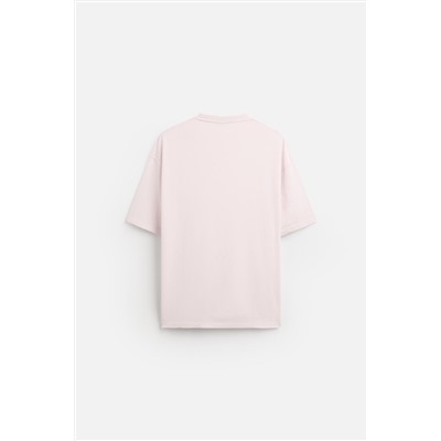CAMISETA TEXTO BORDADO
