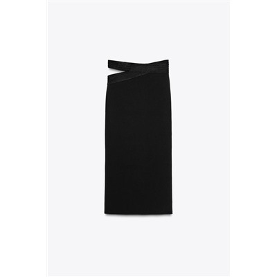 FALDA STRETCH CUT OUTS