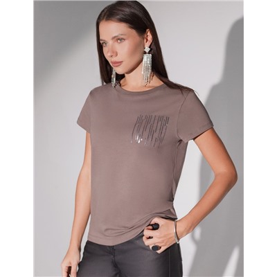 Нарядная футболка с блестящим принтом пайетками