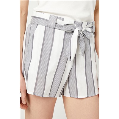 Short Longo Gris