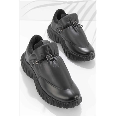 Bambi Siyah Kadın Sneaker K01969051309