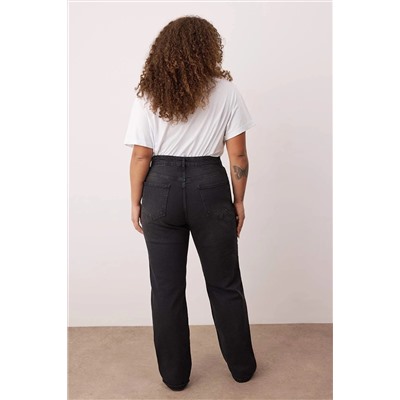 More Sustainable Siyah Yüksek Bel Comfort Straight Fit Büyük Beden Jeans TBBAW24CJ00045