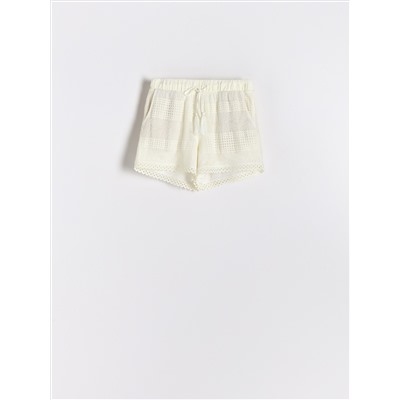 Shorts aus Spitze