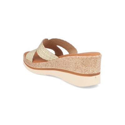 660 - BDA
                SANDALIAS DE CUÑA