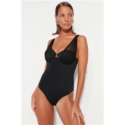 TRENDYOLMİLLA Siyah Balenli Mesh Detaylı Normal Paça Mayo TBESS23MA00317