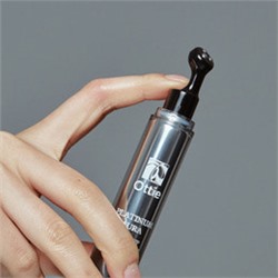 Platinum Aura Roll-Up Eye Cream, Крем для век с платиной и экстрактом черной икры