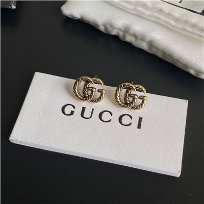 Серьги гвоздики Gucc*i 💛  Реплика  Материал: серебро 925 пробы с покрытием  Полная упаковка