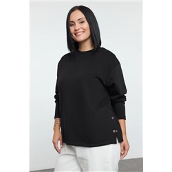 Siyah Çıt Çıt Düğme Detaylı Regular/Normal Kalıp Örme Büyük Beden Sweatshirt TBBAW25AO00039