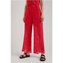 Pantalón encaje y transparencias