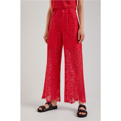 Pantalón encaje y transparencias