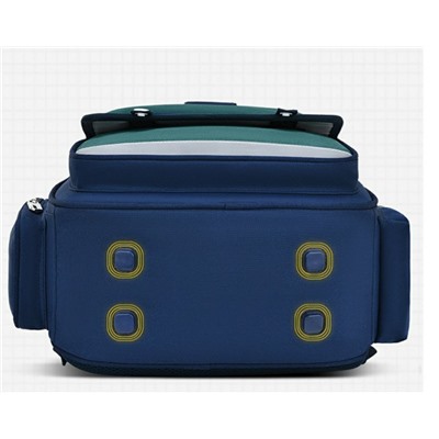 Рюкзак школьный для девочек и мальчиков. Водонепроницаемый, легкий  Прочная фурнитура Утолщенная мягкая дышащая спинка амортизирует давление и защищает детский позвоночник Трехмерная поддержка Расширенные лямки снижают давление на плечи Светоотражающие элементы