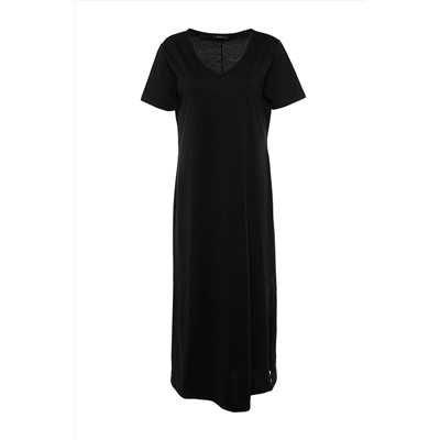 Siyah V Yaka Yırtmaçlı Maxi/Uzun %100 Pamuk Örme Elbise TBBSS22AH0163
