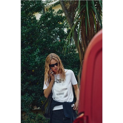 T-SHIRT WITH METALLIC PRINT