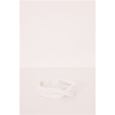 Diadema pelo bordado suizo blanco