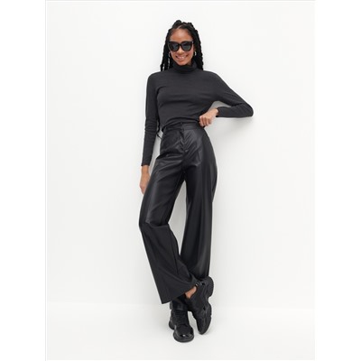 Unifarbenes Turtleneck-Top