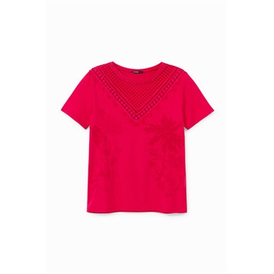 Camiseta bordado pico frontal