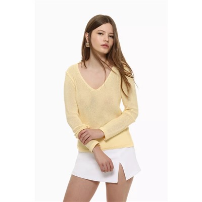 V-neck sweater
