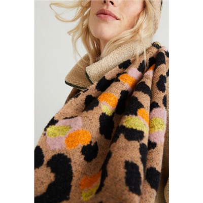 Bufanda alargada animal print