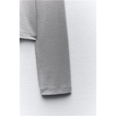TURTLENECK T-SHIRT