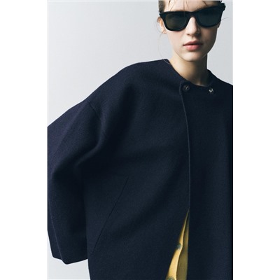KNIT JACKET WITH METAL FASTENING
