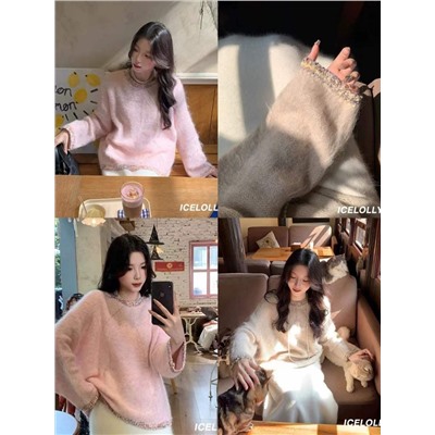 Очень красивый легкий женский пуловер из смесовой шерсти