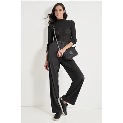 PEBBLE LACE TURTLENECK