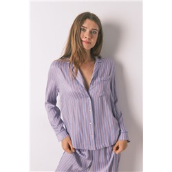 Pijama camisero largo satén print rayas