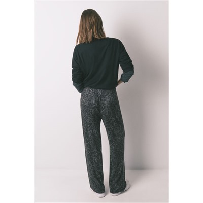 Pantalón largo animal print gris