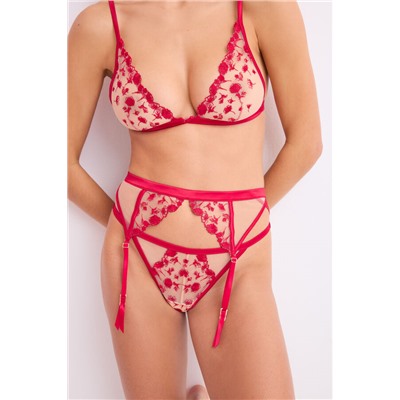 Ligero encaje rojo