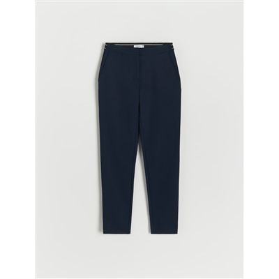 Schlichte Chinohose