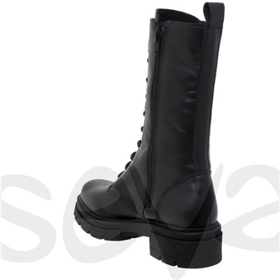 Exodo, BOTA SEÑORA PIEL