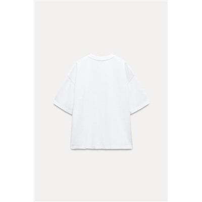 T-SHIRT WITH CONTRAST SLOGAN