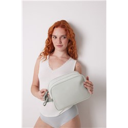 Neceser mediano rubber verde