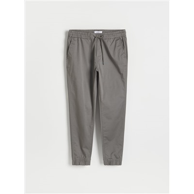 Slim joggers