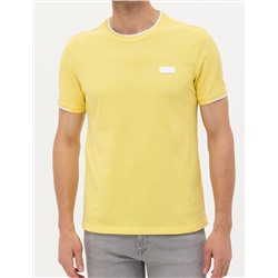Açık Sarı Slim Fit Bisiklet Yaka Tişört