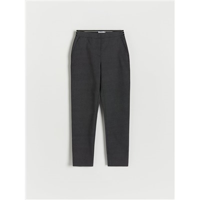 Schlichte Chinohose