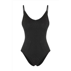 TRENDYOLMİLLA Siyah Üçgen Regular Mayo TBESS25MA00111