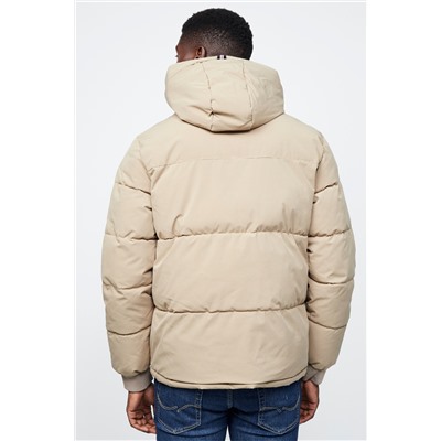 Anorak con capucha Beige