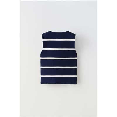 STRIPED BUTTONED TOP