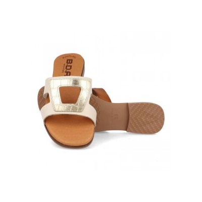 30A - BDA
                SANDALIAS PLANAS