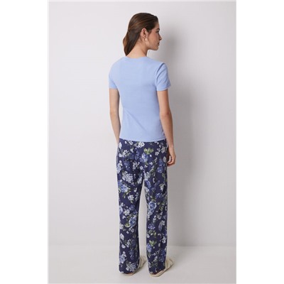 Pijama largo 100% algodón canalé azul flores
